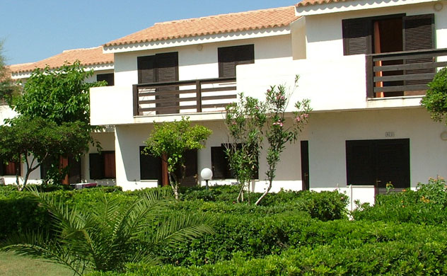 Kamarina Resort